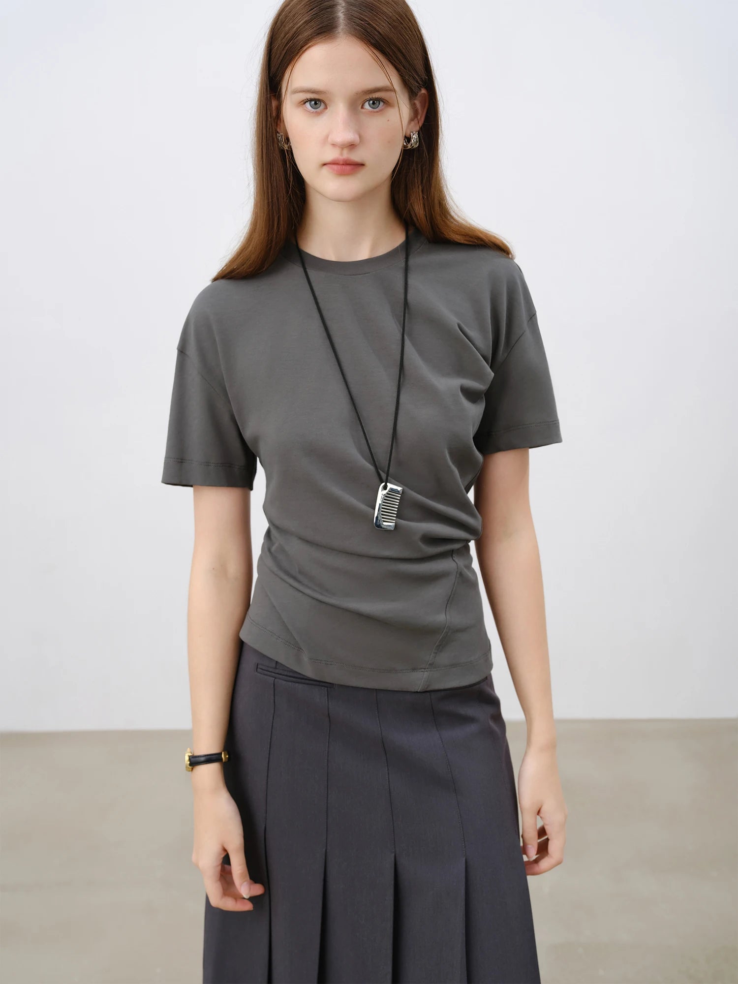 Unique Design T-shirt For Women Short Sleeve Top 2025 Spring New Design Knitted Versatile