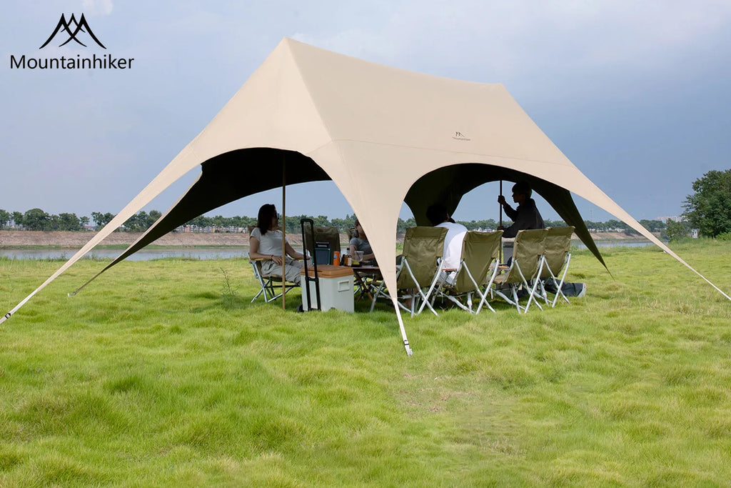 Outdoor sunshade umbrella. Suitable for outdoor recreational activities, camping, and patios.